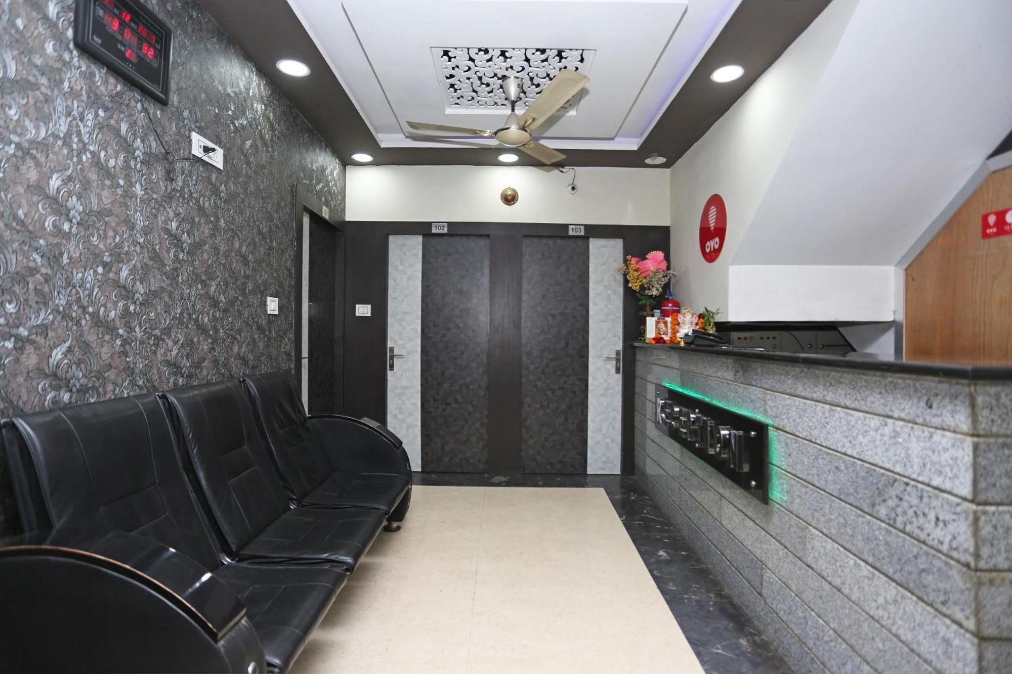 Hotel O Laxmi Privilege Inn قاليور المظهر الخارجي الصورة